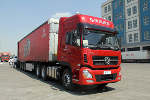 高效省油動(dòng)力強(qiáng) 東風(fēng)天龍啟航版牽引車鄭州上市
