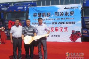 40臺(tái)歐曼GTL超能版成功交付黑龍江大客戶 