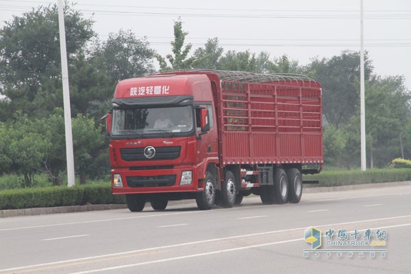 價(jià)值承載 貨通天下 陜汽重卡全系載貨車“百城聯(lián)動(dòng)”上市