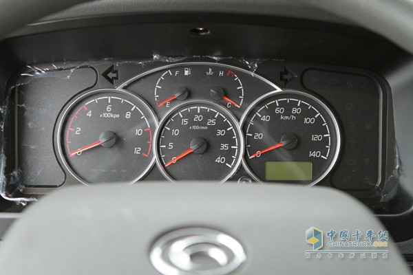 時代汽車 康瑞H2單排廂車（內(nèi)飾）