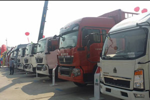 中國重汽家族梁山聚義  眾星閃耀專用車展