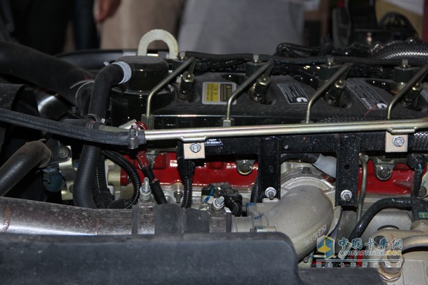 ?？礗SF2.8L氣剎發(fā)動機
