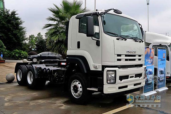 慶鈴VC46重型牽引車(chē)