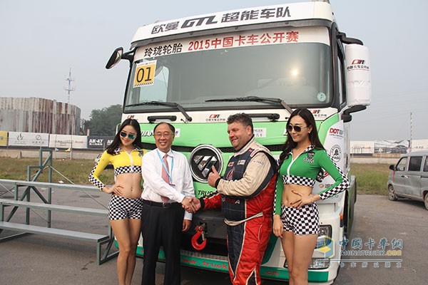 2015中國(guó)卡車公開(kāi)賽北京站精彩圖片集錦