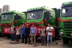 陜汽重卡新型環(huán)保渣土車助力蘇州地鐵建設(shè)