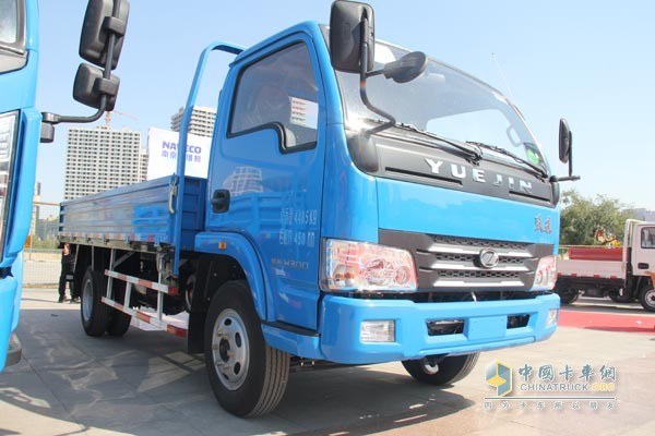 濟南卡車展輕卡秀 奧馳汽車、南京依維柯齊動員