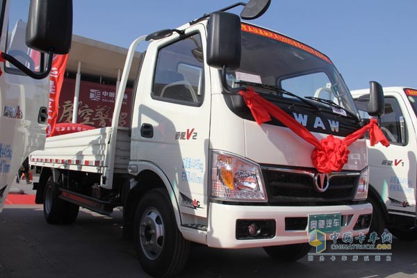 濟南卡車展輕卡秀 奧馳汽車、南京依維柯齊動員
