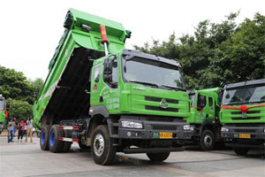 渣運(yùn)行業(yè)升級 東風(fēng)柳汽推出新型渣土車