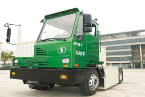 陜汽首款混動碼頭牽引車上市 節(jié)油年省15萬