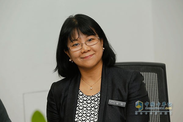 曼恩商用車輛貿(mào)易(中國(guó))有限公司副總裁楊陽(yáng)女士