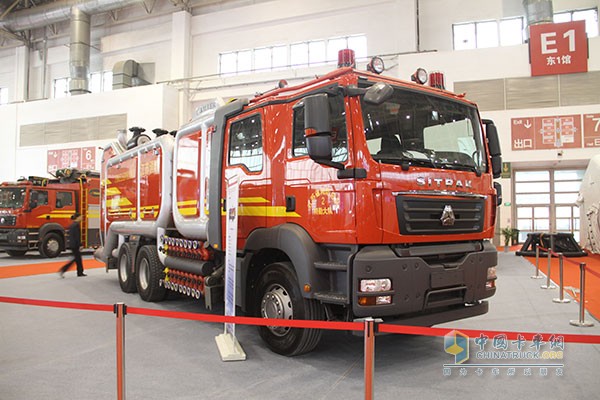 豪車展 看盡第十六屆國際消防設(shè)備展上的卡車底盤