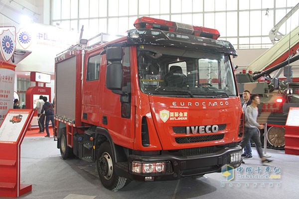 豪車展 看盡第十六屆國際消防設(shè)備展上的卡車底盤