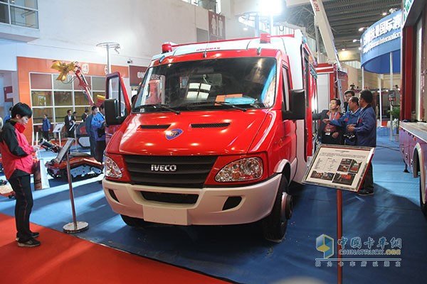 豪車展 看盡第十六屆國際消防設(shè)備展上的卡車底盤