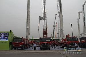 豪車展 看盡第十六屆國際消防設(shè)備展上的卡車底盤