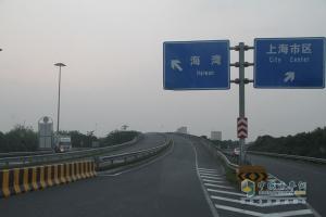 決戰(zhàn)上海灘，冠軍集結(jié)號(hào)吹響！江淮輕卡節(jié)油賽上?？倹Q賽