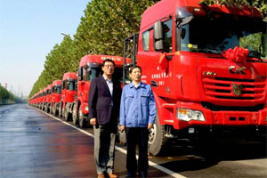 100臺(tái)交付，1000臺(tái)簽約！聯(lián)合卡車LNG重卡正式入主河鋼邯鋼 