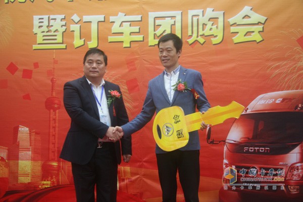 奧鈴康明斯2.8L氣剎版登陸上海 實力征服用戶現(xiàn)場購車307臺