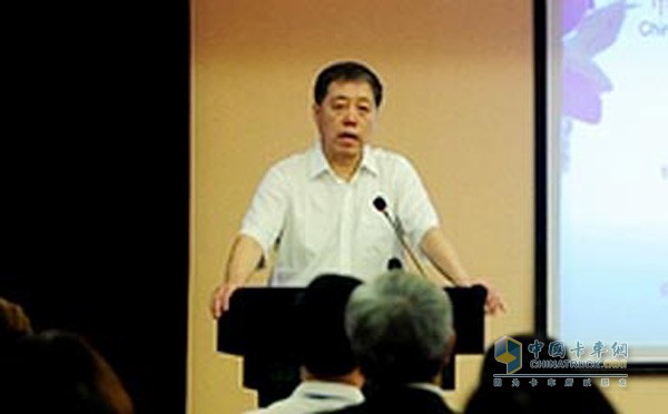中國(guó)輪胎循環(huán)利用協(xié)會(huì)會(huì)長(zhǎng) 朱軍