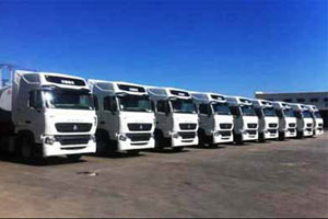 中國重汽完美品質(zhì)：方大化工再添10臺T7H牽引車