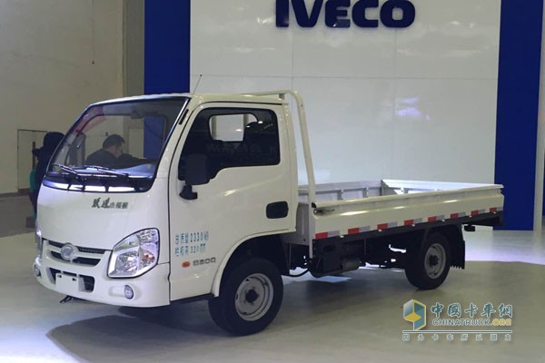 2015中國(guó)商用車展南京依維柯、江鈴汽車攜輕卡產(chǎn)品亮相