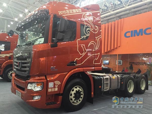 聯(lián)合卡車6X4 K12-420馬力?；愤\(yùn)輸車
