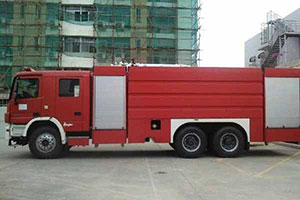 齊格勒重型泡沫消防車抵達(dá)廈門機(jī)場(chǎng)消防隊(duì)