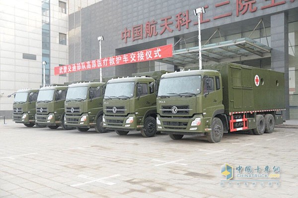 東風(fēng)天錦底盤高原醫(yī)療救護車