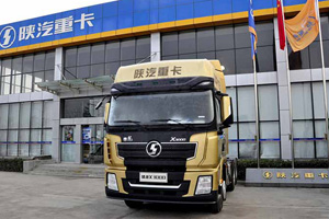 月訂單破1000輛 德龍黃金版X3000大馬力牽引車市場熱銷