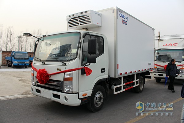 最佳車輛+空前優(yōu)惠！軍瑞通達(dá)江淮帥鈴京五產(chǎn)品團(tuán)購會完滿