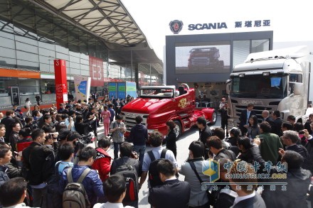 首次參加上海車展（2013年連續(xù)出席），并將西方的卡車文化帶到中國(guó)
