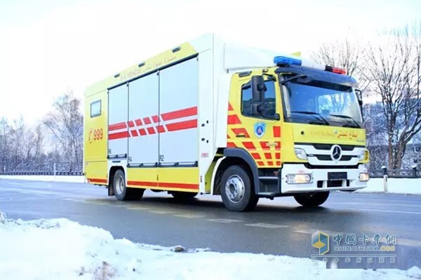 基于梅賽德斯 - 奔馳Atego1528 F4x2底盤(pán)