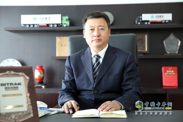 遼寧鑫鼎實業(yè)有限公司董事長唐純