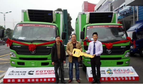 溫欲豐購(gòu)買了兩輛歐馬可冷藏車