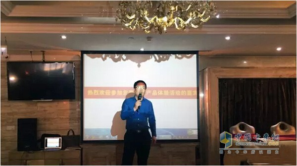 北奔重卡國五標準交車儀式活動現(xiàn)場