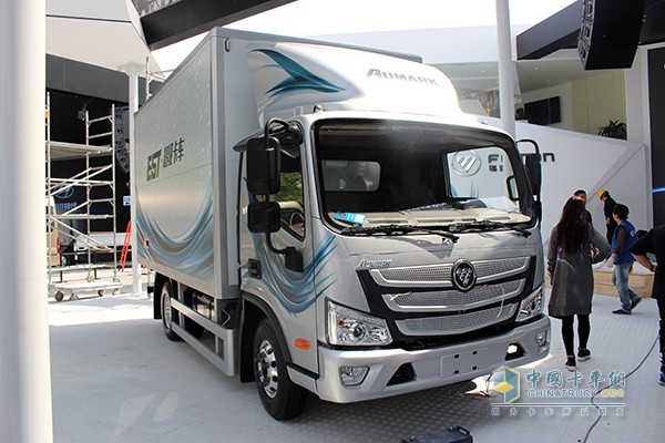 福田歐馬可EST超級(jí)卡車