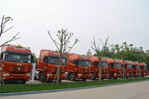 喜獲訂單25臺(tái) 聯(lián)合卡車黃驊推介會(huì)告捷