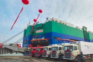 JAC出口委內(nèi)瑞拉100臺運(yùn)水車