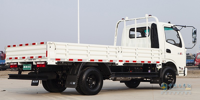 奧馳V2載貨車