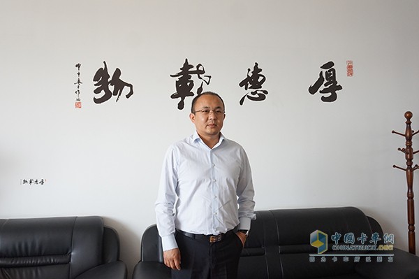 福田康明斯大客戶部經理向元龍