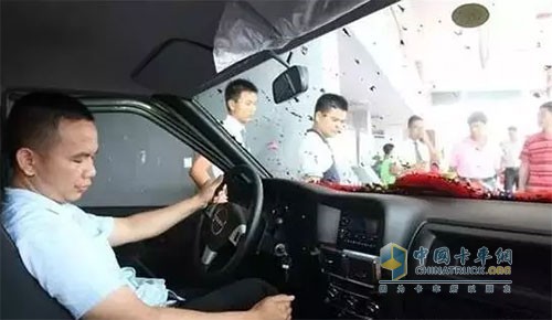 用戶現(xiàn)場體驗