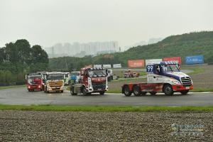 乘龍雙雄亮劍，奪取2016中國卡車公開賽成都站冠軍