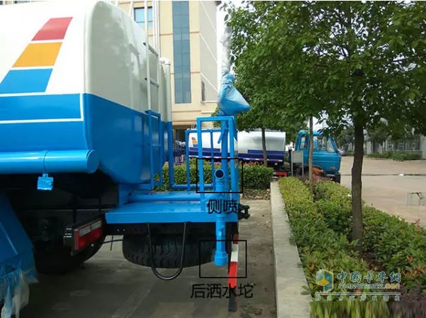 東風(fēng)145灑水車(chē)