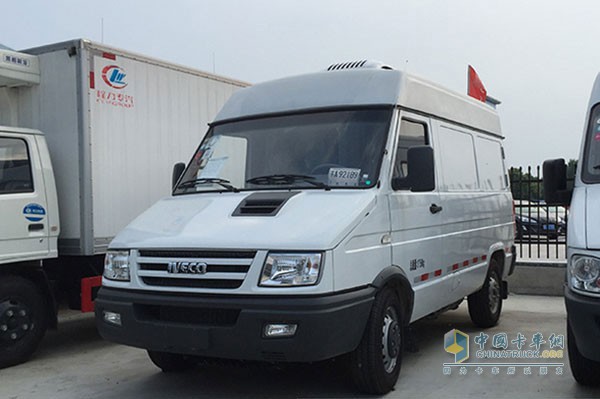 南京依維柯冷藏車
