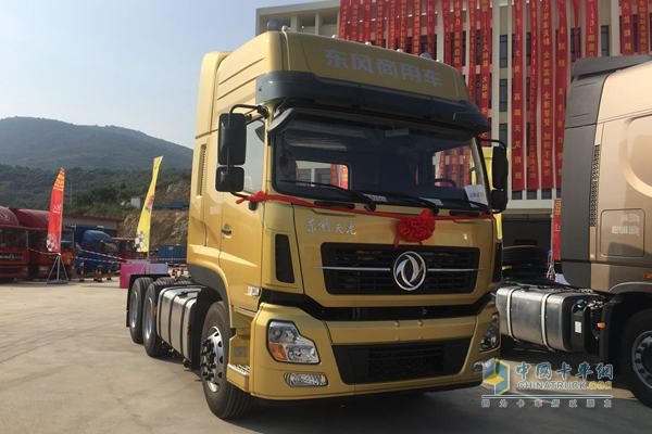 東風天龍啟航版-13L牽引車