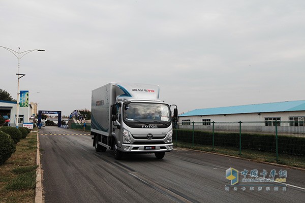 奧鈴CTS超級輕卡的駕乘感受、車型細節(jié)和測試結(jié)果