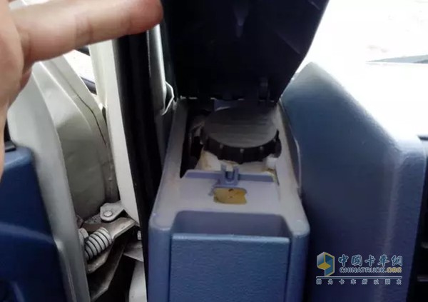 夏季雨水多，剎車系統(tǒng)常檢查剎車系統(tǒng)是每一輛車的重中之重，時(shí)刻關(guān)心著人們的生命，在進(jìn)入秋季以后，車主更要經(jīng)常檢查。