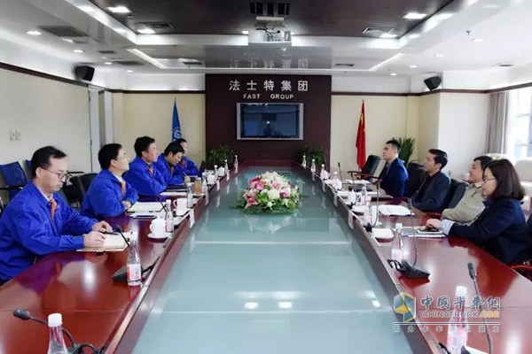 上汽依維柯紅巖商用車有限公司黨委書記夏洪彬訪問法士特