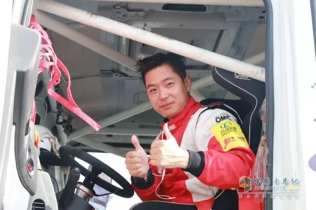 聯(lián)合卡車，必勝！