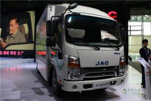 2016廣州商用車展 江淮“三鈴”實(shí)現(xiàn)品牌躍升