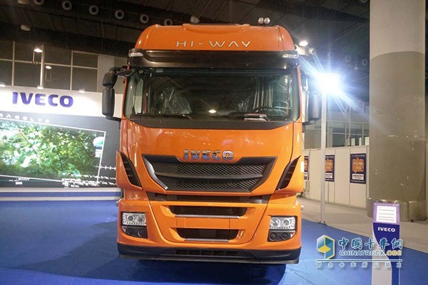 依維柯Stralis Hi-Way牽引車(chē)